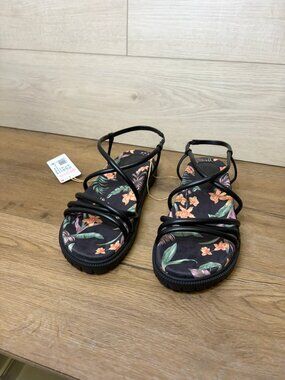 Roxy Black Floral Strappy Sandals Women's Size 10 NWT